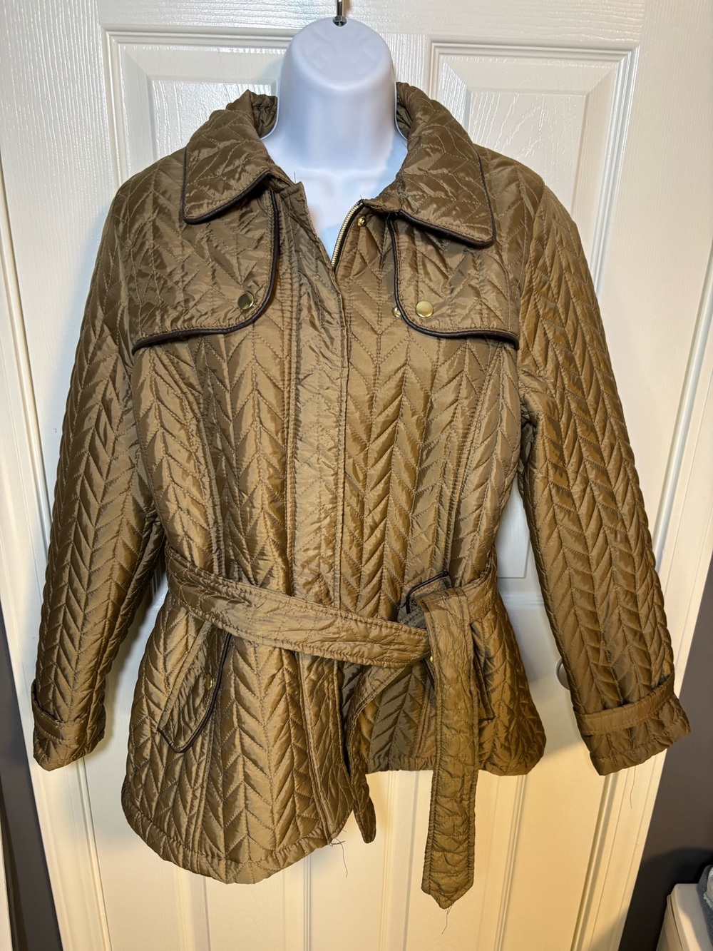 Big Chill Women's Quilted Jacket with Belt Size Large